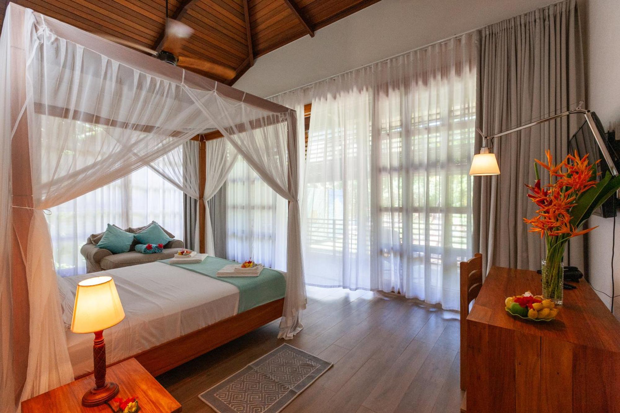 Anse Lazio Lodge ภายนอก รูปภาพ